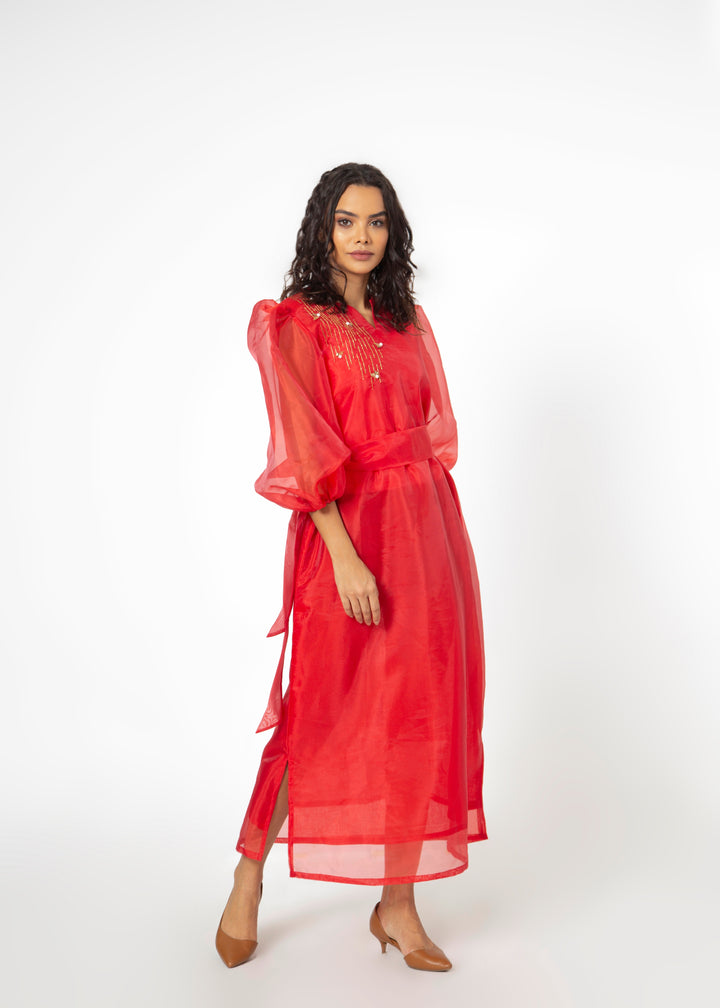 فستان مابل المستقيم بأكمام منفوخة