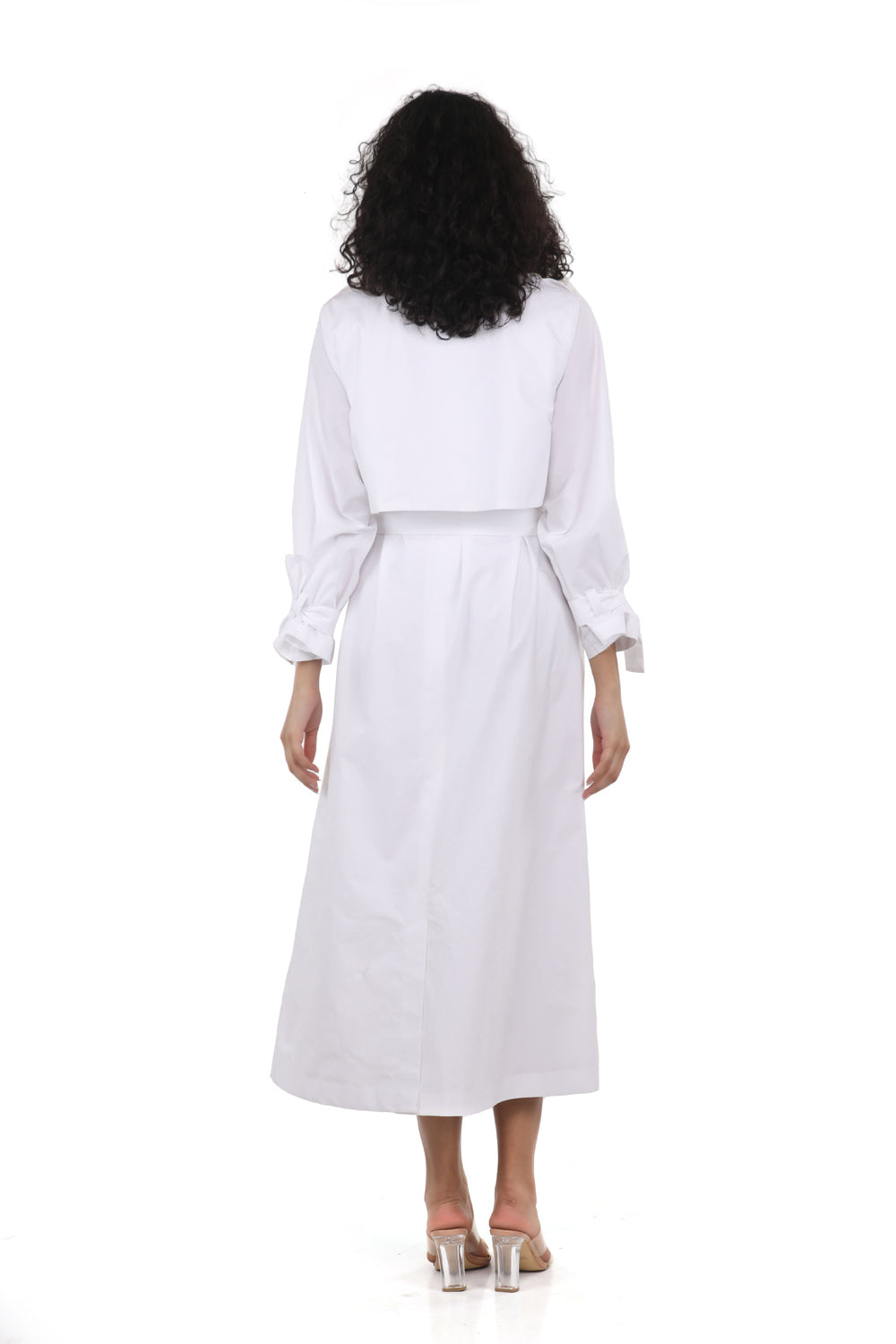 Eleanor abaya