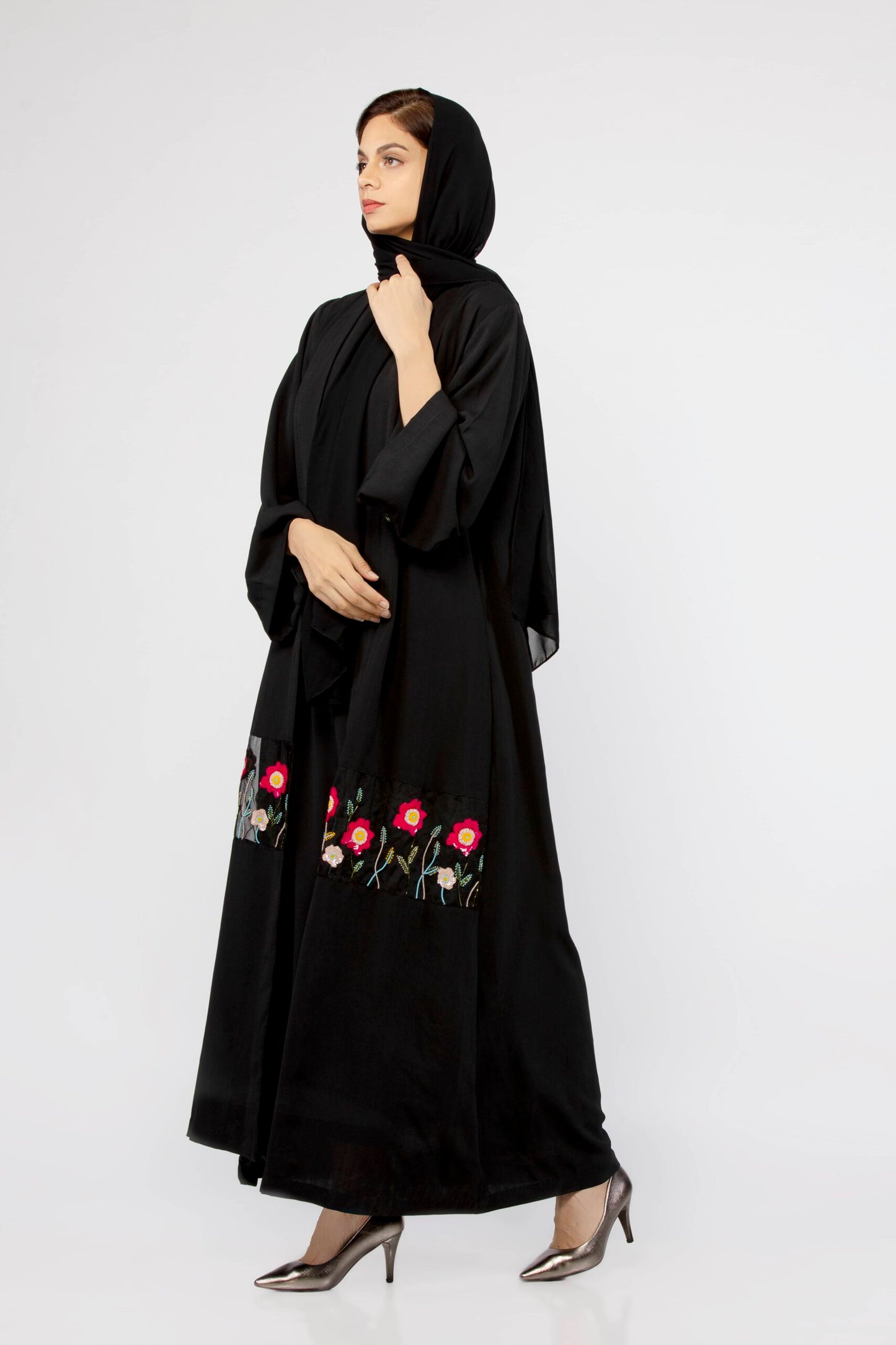 Iris Embroidered Abaya with Shyla freeshipping - House of THL - Live Your Feminity