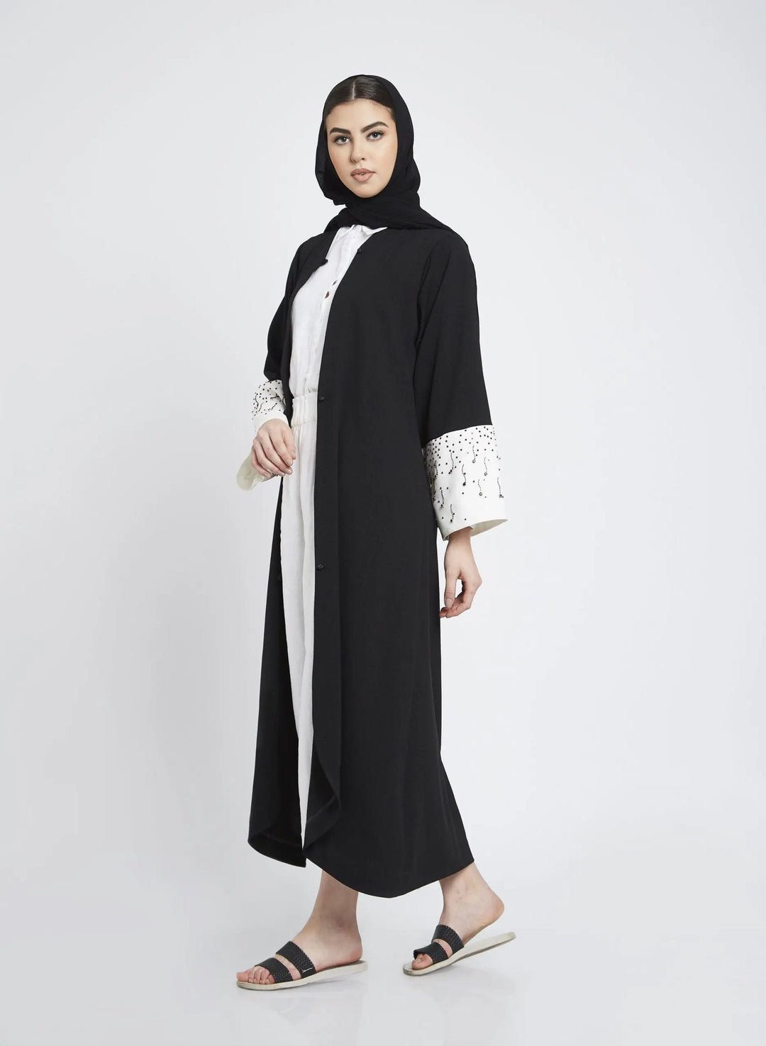 B&W Nectar Abaya House of THL - Live Your Feminity